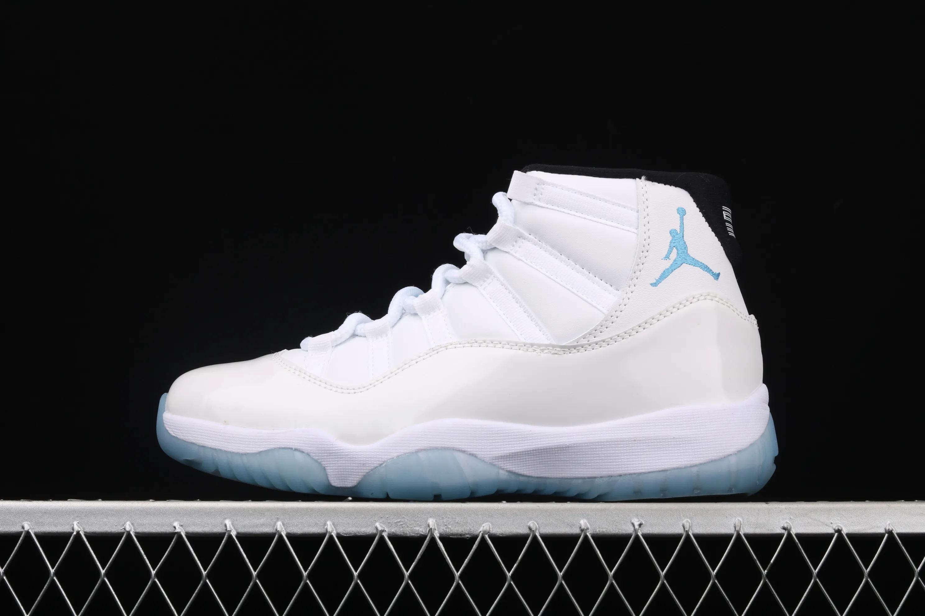 All Categories Air Jordan Jordan Series Basketball Shoes Air Jordan 11